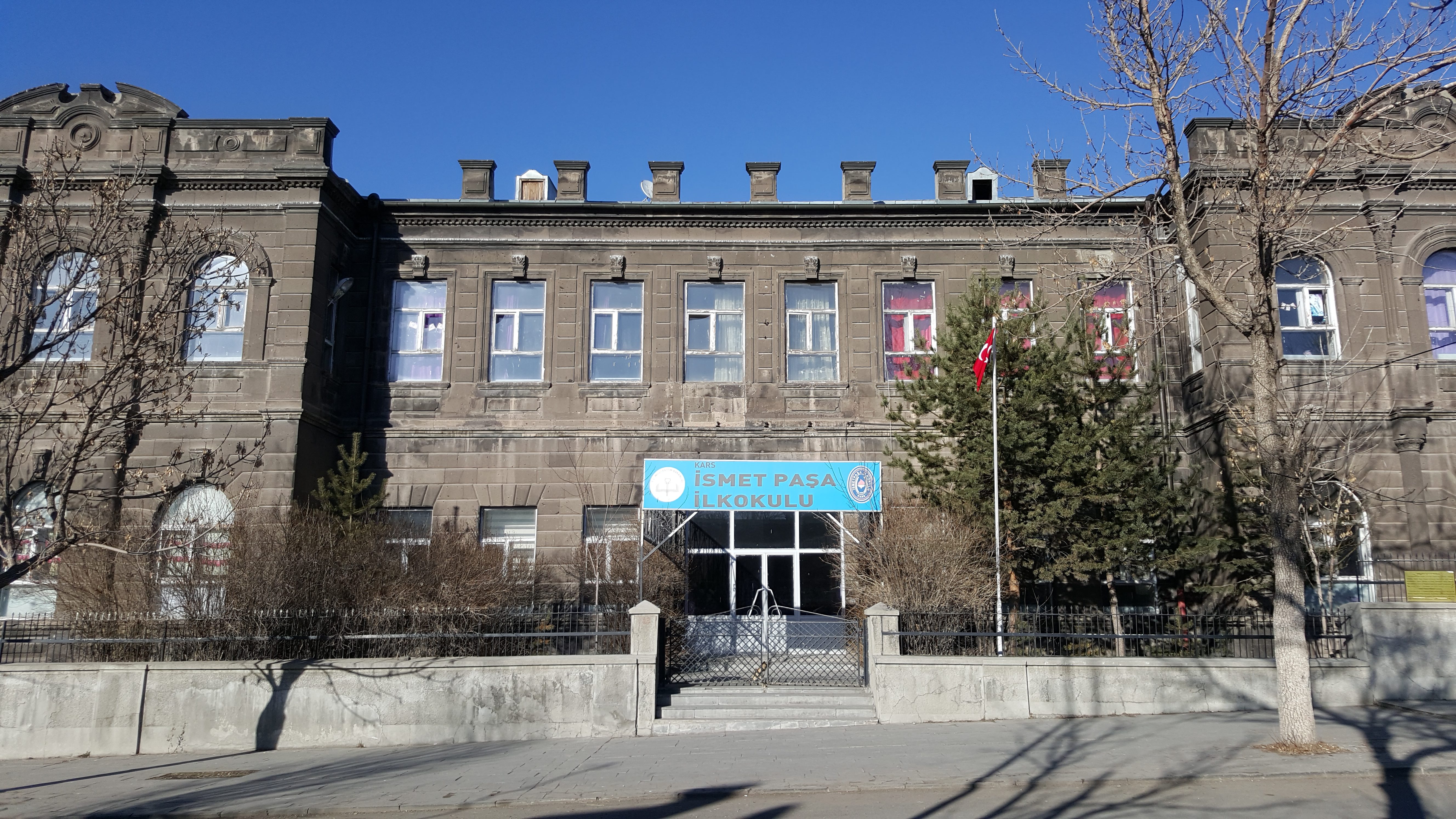 ismet_pasa_ilkokulu